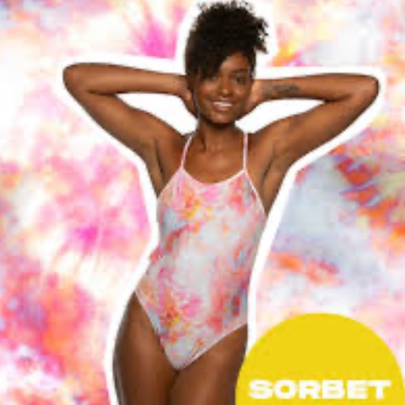Jolyn Perry Swimsuit - Picture 1 of 3